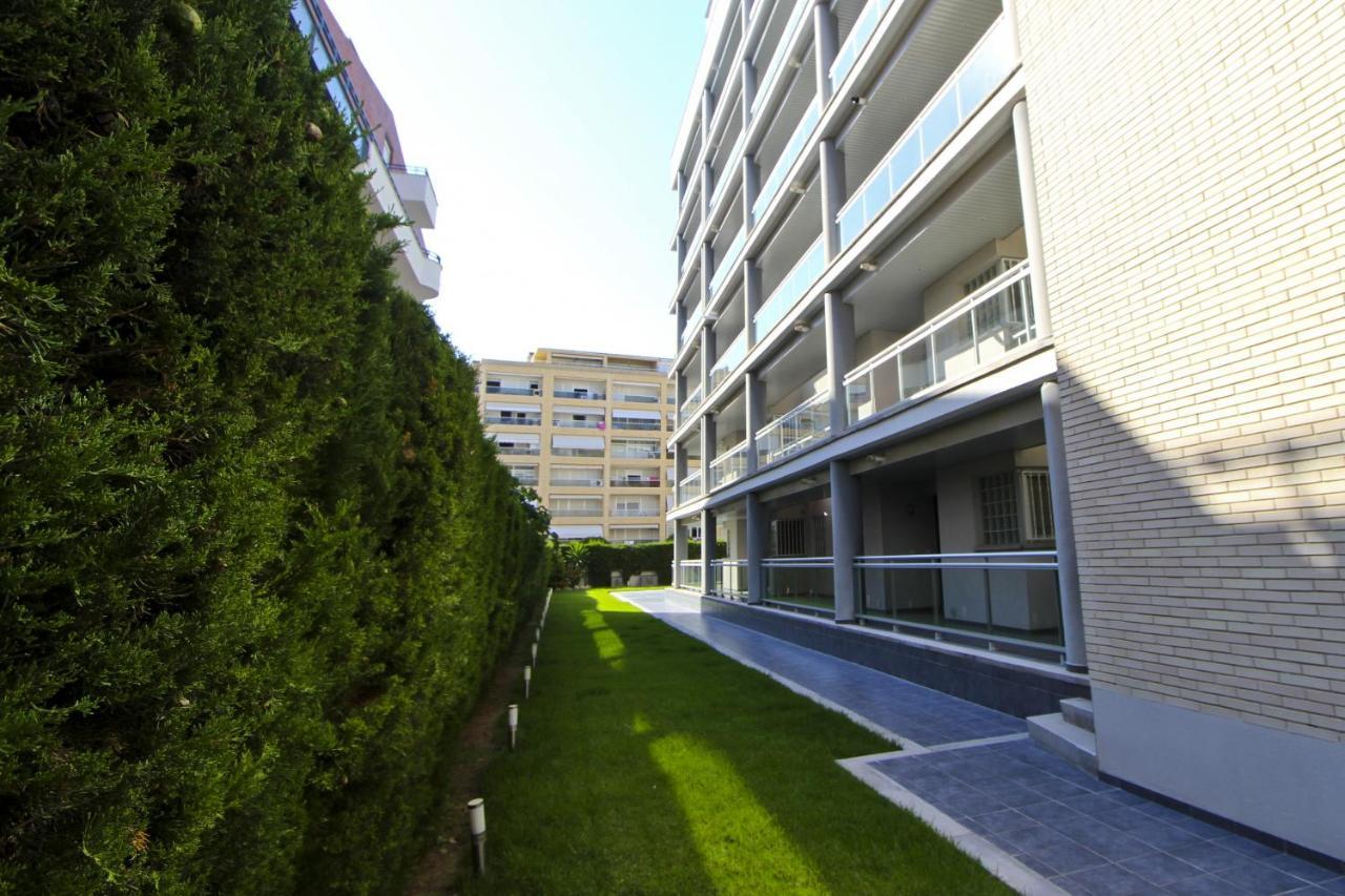 Roura 2 Planet Costa Dorada Appartement La Pineda Buitenkant foto